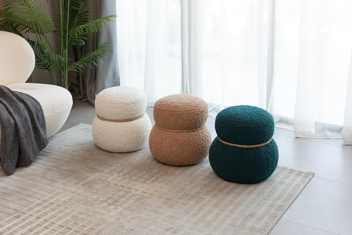 MEETAKING Small Round Foot Stool, Teddy Fabric Footrest Ottoman Stool with Non-Skid Legs, Modern Footstools Step for Couch, Desk, Office, Living Room (Light Brown)