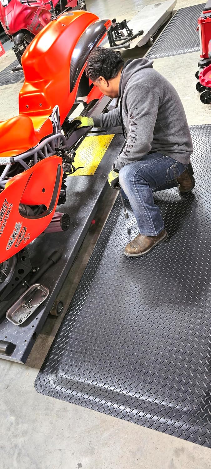 Rhino Mats, American Classic Diamond Anti-Fatigue Mats, Industrial Ergonomic Comfort Standing Mat for Work, Home, Garage, Office, Kitchen or Anywhere (Black 9/16" Thick, 4 FT. x 20 FT.)